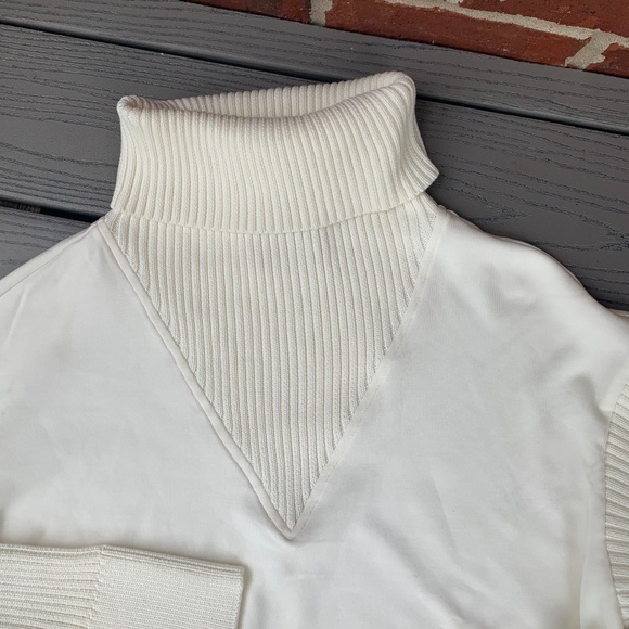 Varley Hannah Cowl Neck Sweatshirt - Picture 3 of 13
